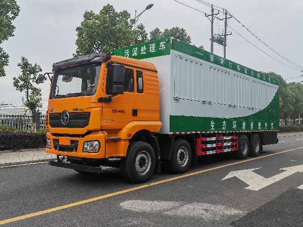 陕汽前四后八泥浆处理车